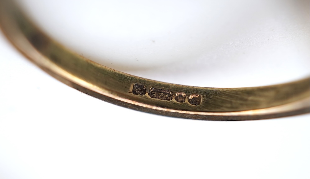 Two 19th century white metal mounted horn snuff mulls, one engraved 'John Calder', the other with inset tiger's eye quartz cabochon, both a.f., largest 83mm.
